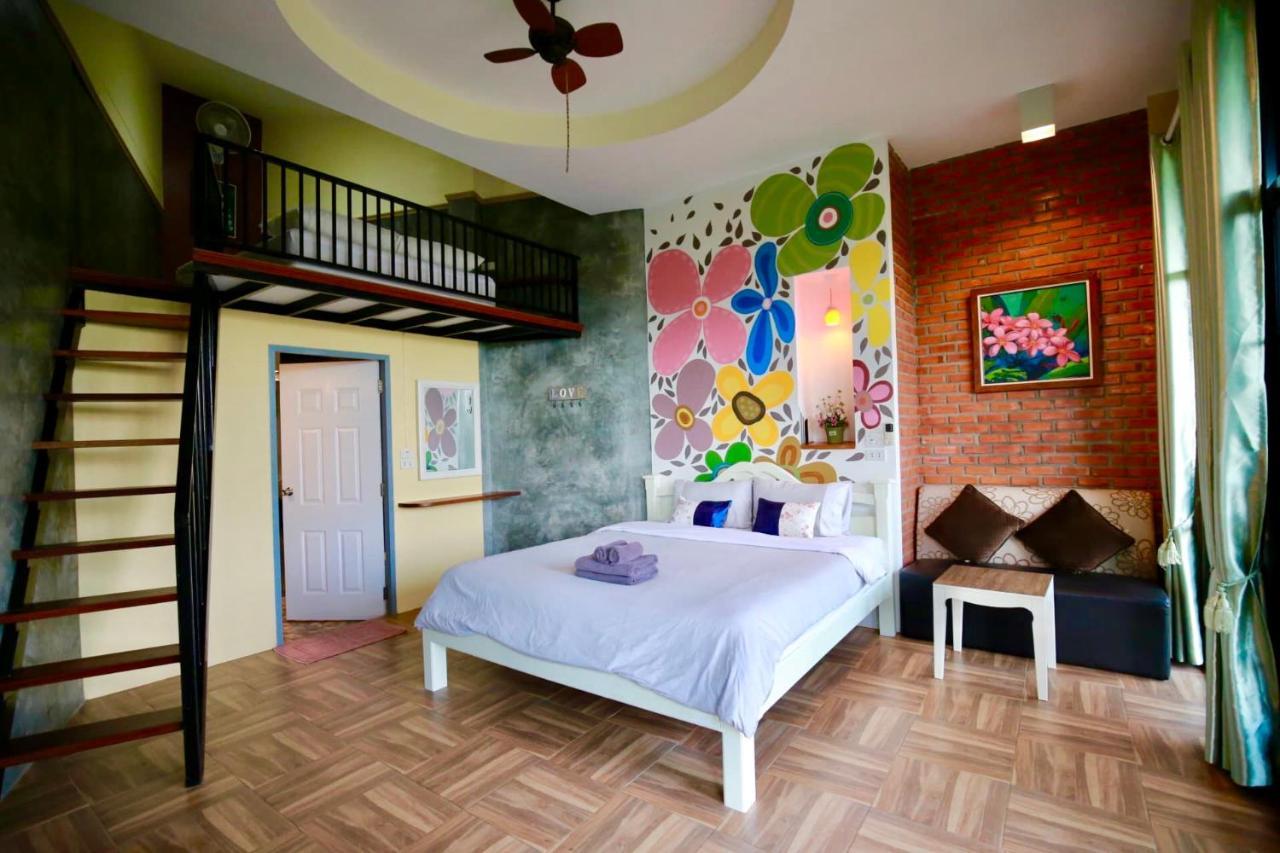 Tonsilp Art Home Nong Nam Daeng Exterior photo