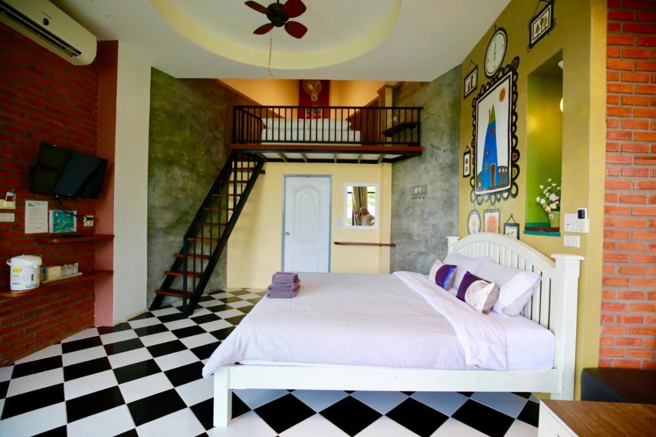 Tonsilp Art Home Nong Nam Daeng Exterior photo